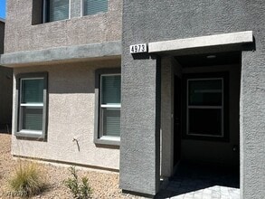Building Photo - 4973 Fern Mesa Ave