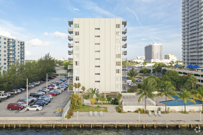 Building Photo - Caribbean Towers Condominium