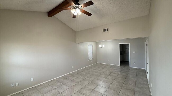 Foto del edificio - 107 Owen Cir