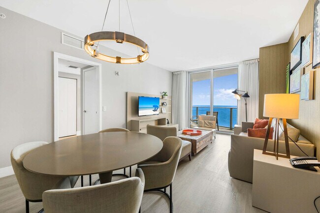 Building Photo - 4111 S Ocean Dr