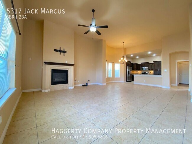 Building Photo - Northeast El Paso 3 Bed Refrig A/C