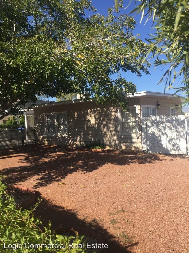 Building Photo - 38 E Basic Rd