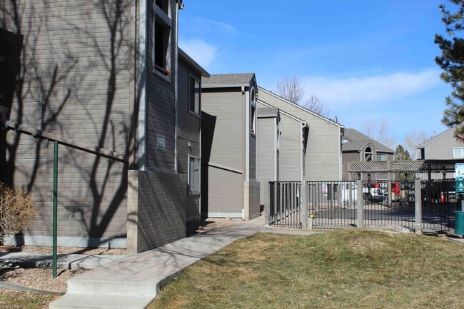 Building Photo - Sycamore Hills Apartments