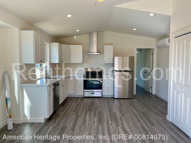 Foto del edificio - 2 br, 2 bath House - 1112 Buena Vista Way