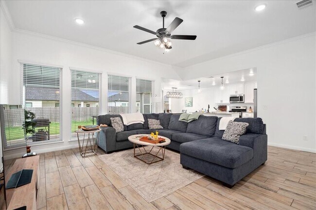 Foto del edificio - 2715 Torino Reale Ave