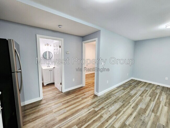 Foto del edificio - 3415 St Mark Ln