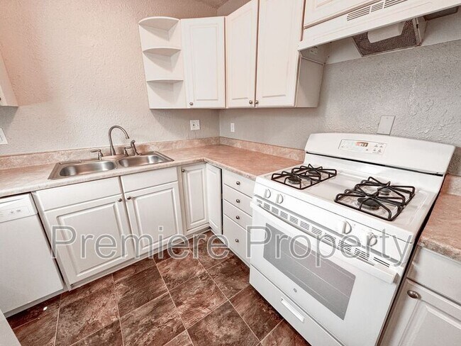 Foto del edificio - 7725 E 51st St