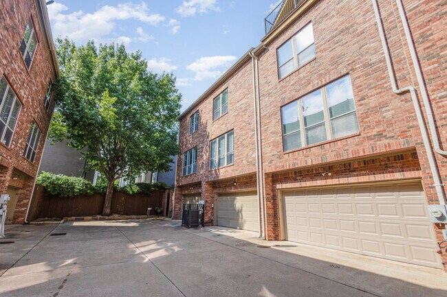 Foto del edificio - 3610 Gillespie St
