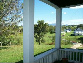Foto del edificio - 115 Cedar Creek School Rd