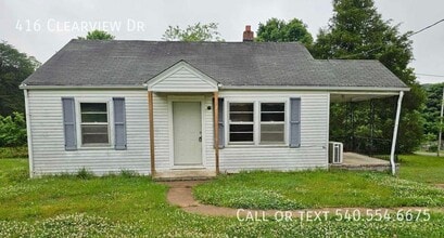 Building Photo - 416 Clearview Dr