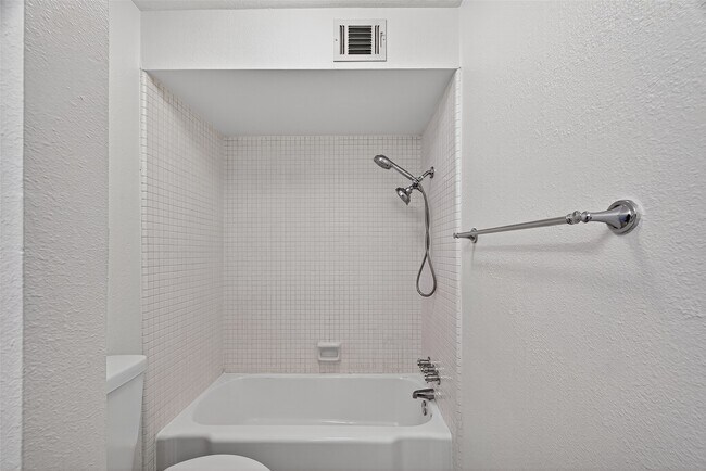 Foto del edificio - 2706 Mason St