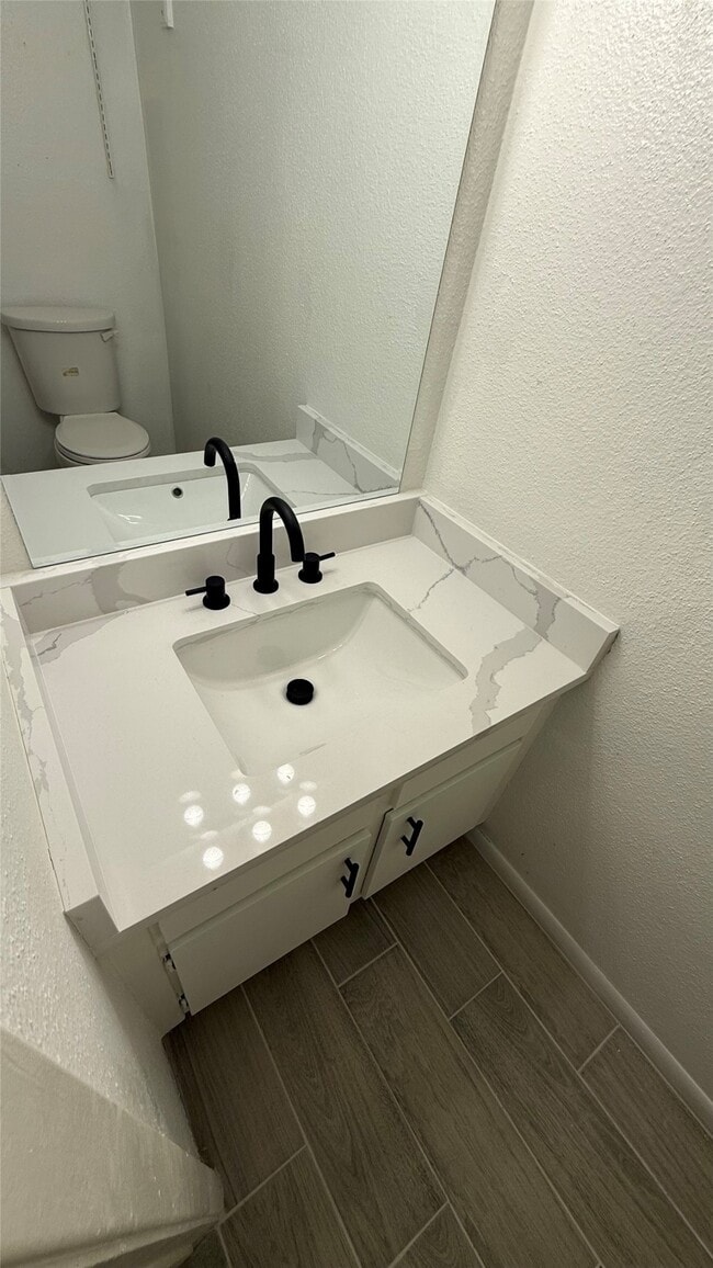 Building Photo - 12922 Wirevine Ln