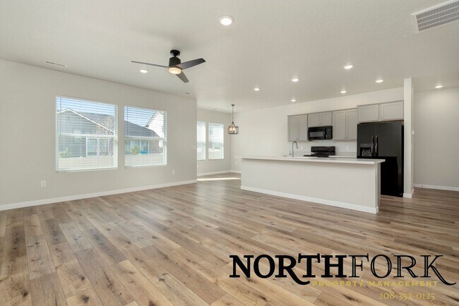 Foto del edificio - Stunning New Home in Star