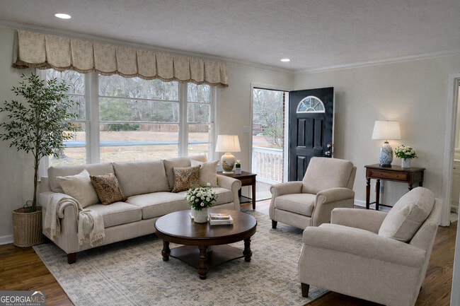 Building Photo - 1065 Nelson St