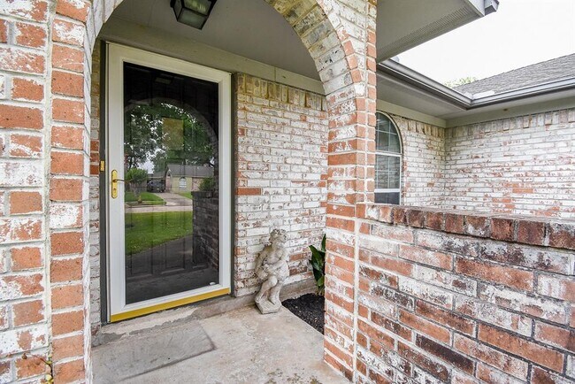 Foto del edificio - 6639 Rowell Ct
