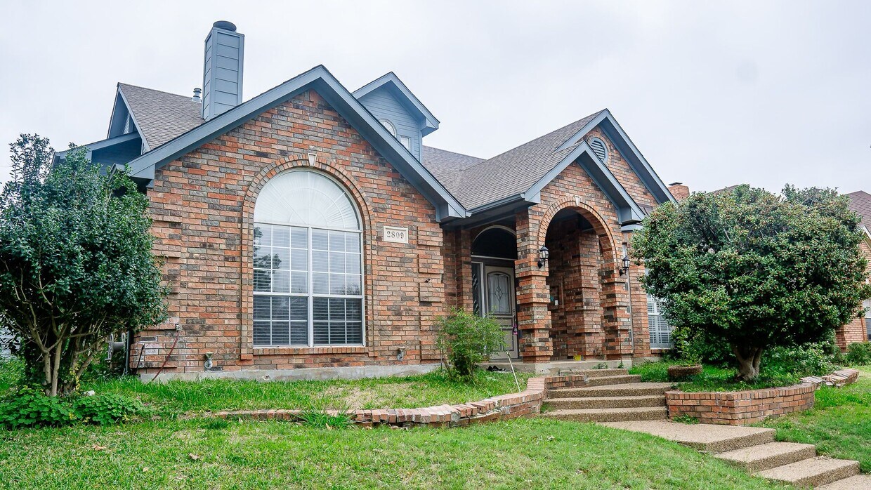 Foto principal - 2809 Winding Oak Trail