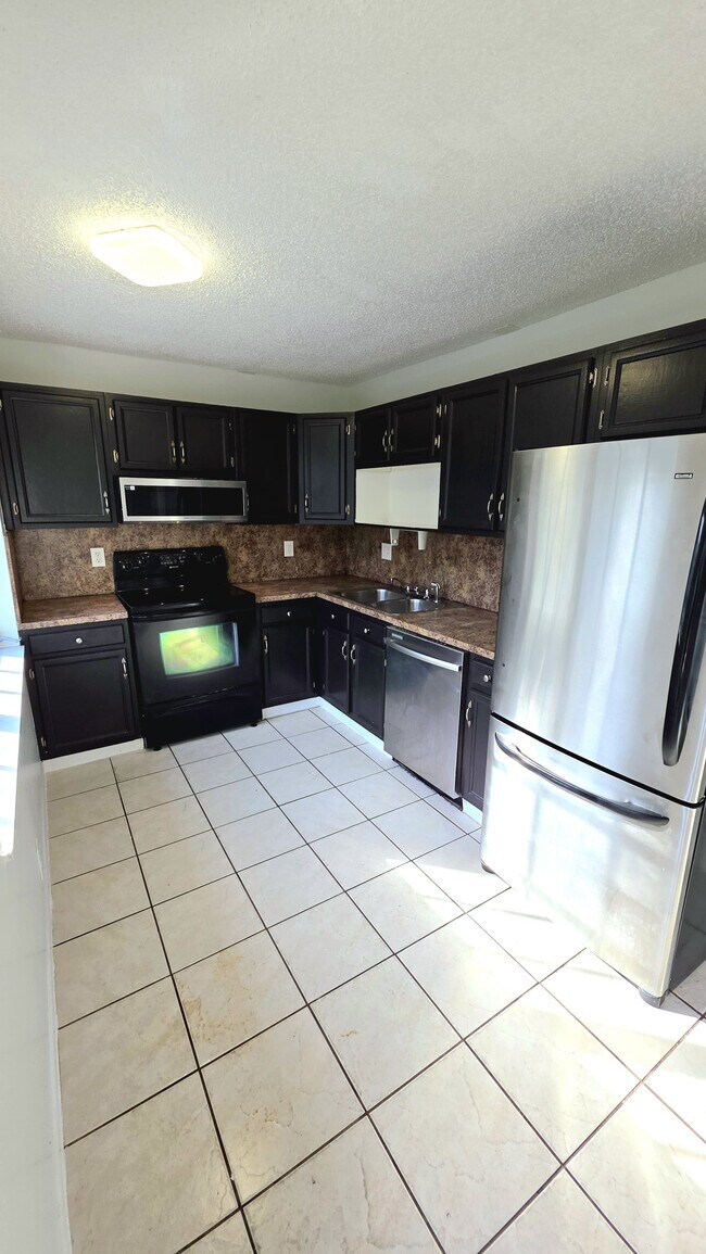 Building Photo - 3581-NPM