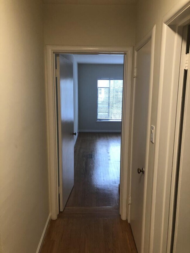 Foto del edificio - 1 bedroom in Oakland CA 94610