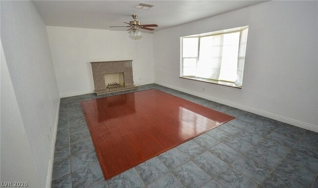Building Photo - 6772 Carrera Dr