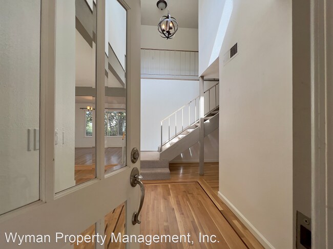 Foto del edificio - 4 br, 2.5 bath House - 3518 Twin Oaks Court
