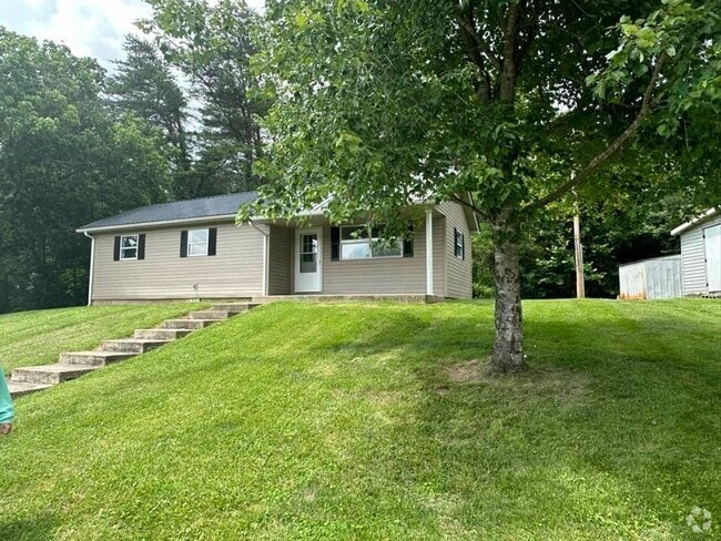 Building Photo - 161 Bandy Branch St