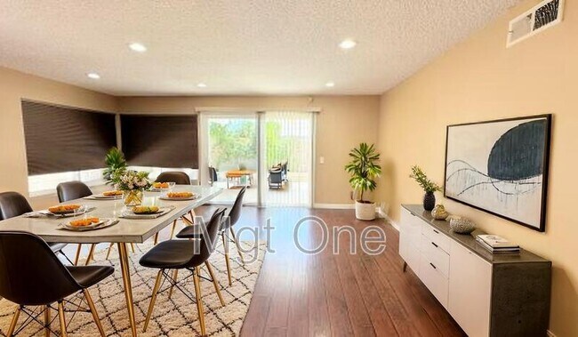 Foto del edificio - 15132 Tungwood St