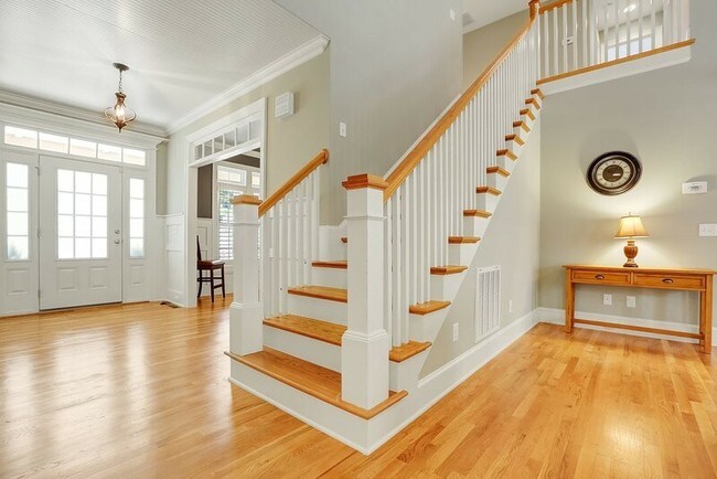 Foto del edificio - 8855 New Forest Dr