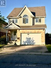 Building Photo - 908 Copper Leaf Crescent