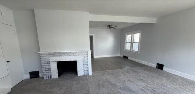 Foto del edificio - 3294 E 146th St
