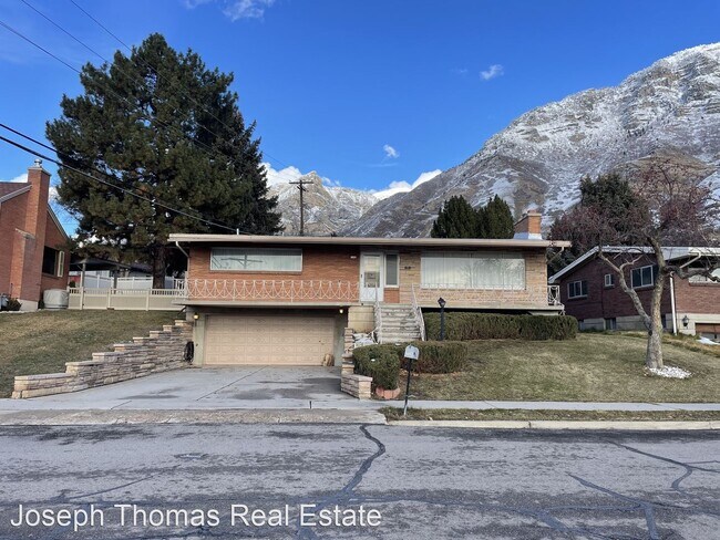 Building Photo - 4 br, 3 bath House - 1124 Birch Lane