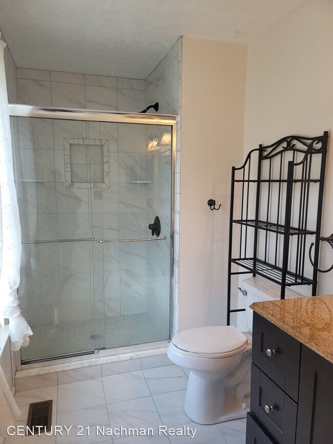 Foto del edificio - 3 br, 2.5 bath House - 1268 Big Bethel Place