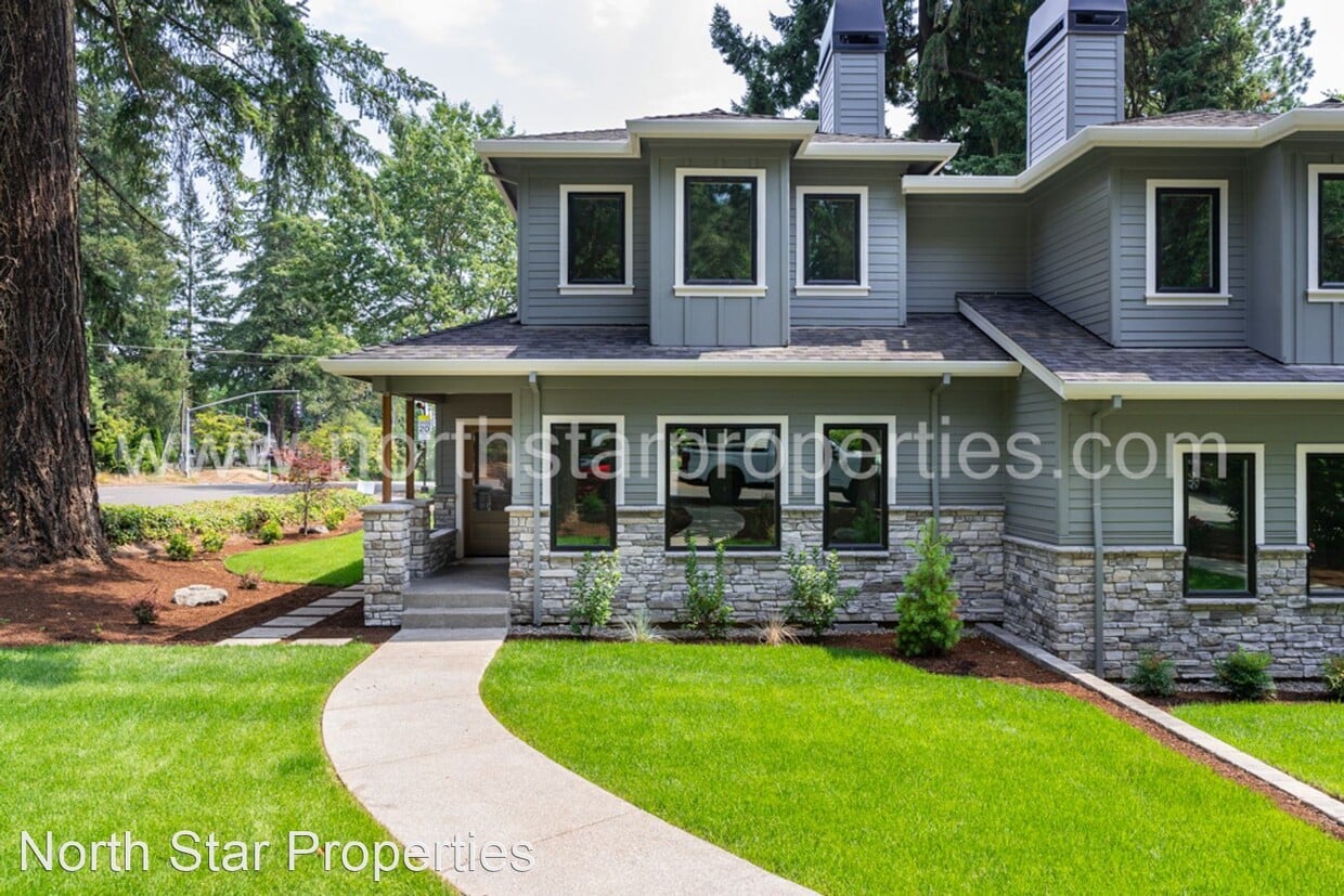 Primary Photo - 4 br, 3 bath House - 381 9th Street