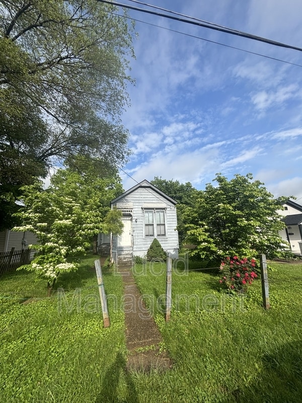 Building Photo - 3324 Vetter Ave