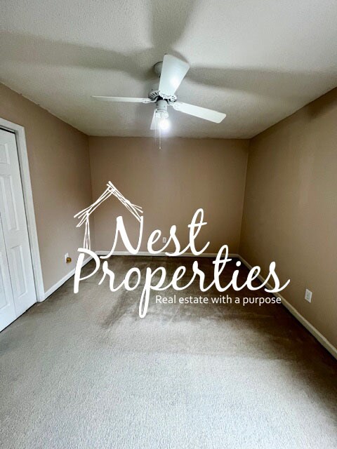 Foto del edificio - 531 Rapids Rd