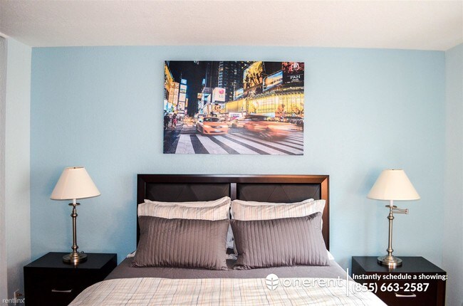 Building Photo - 2 br, 1 bath Condo - 2468 W Bayshore Rd Apt 5