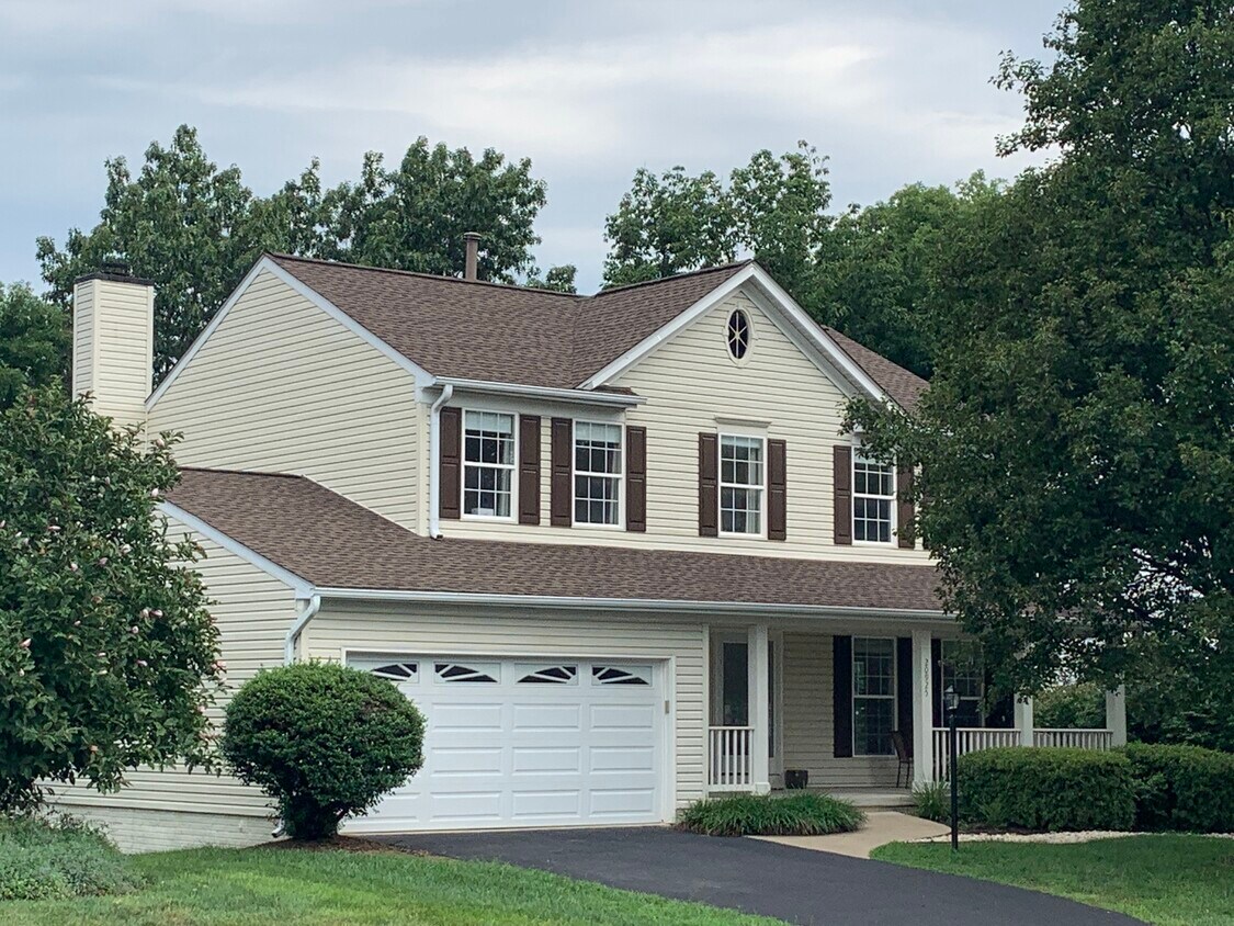 20925 Hollyberry Ct, Ashburn, VA 20147 House Rental in Ashburn, VA