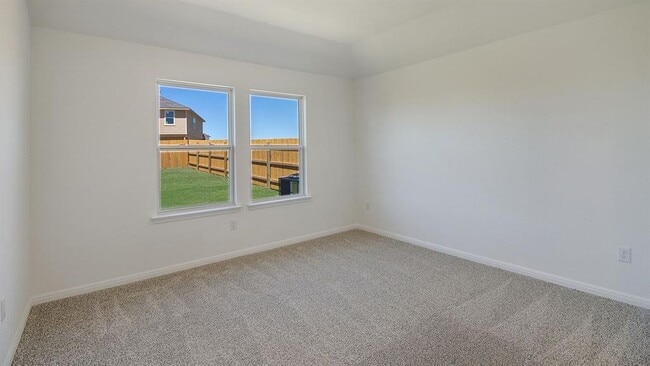 Building Photo - 505 Lake Sweetwater Ln