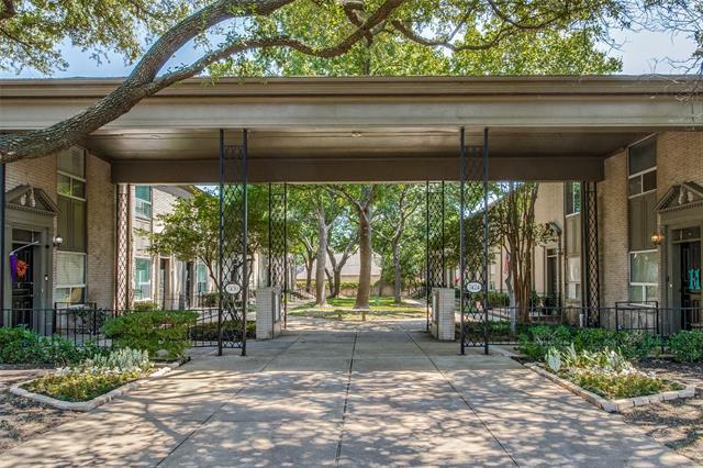 Foto del edificio - 7424 W Northwest Hwy