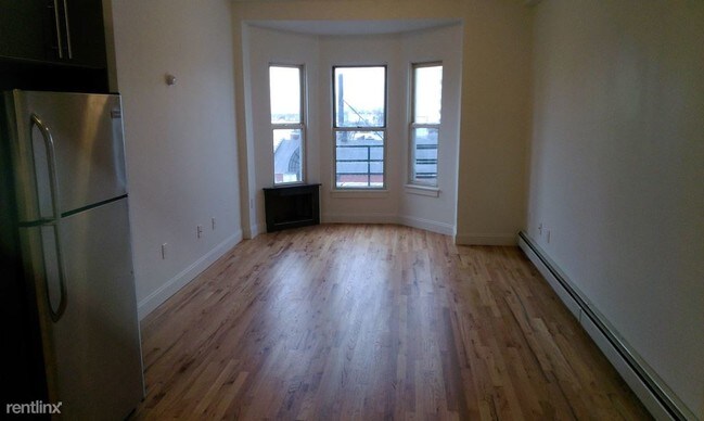 Foto del edificio - 4523 Bergenline Ave