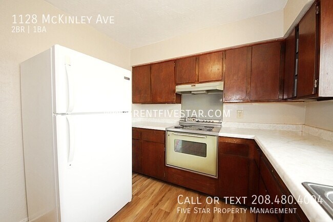 Building Photo - 1128 McKinley Ave