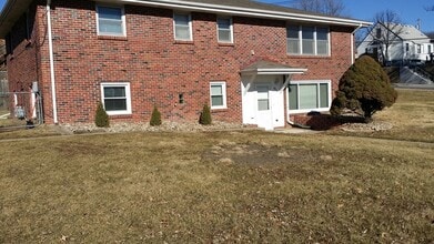 Building Photo - 4810 Orchard Ave