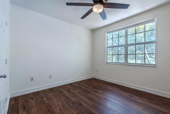 Building Photo - 15175 Michelangelo Blvd
