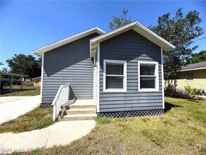 Building Photo - 3341 Marion St