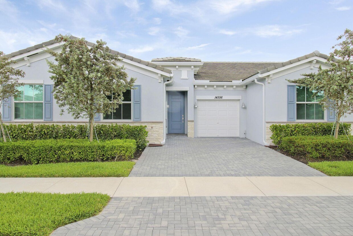 Foto principal - 14556 Wiley Range Rd
