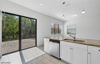 Building Photo - 8951 Madrid Cir
