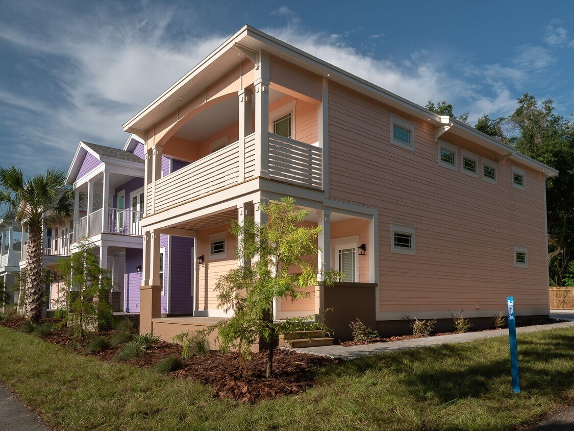 Foto principal - Porter's Lakeside - Luxury 5 Bedroom, 5 Ba...