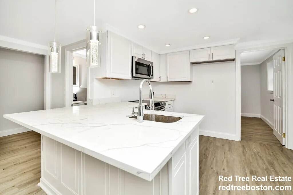 17 Nason St Unit A, Brockton, MA 02301 Condo for Rent in Brockton, MA