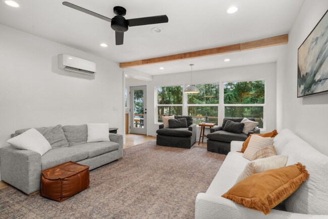 Foto del edificio - 7105 20th Ave SE