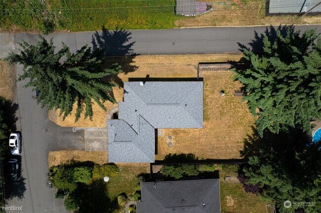 Foto del edificio - 3 br, 2 bath House - 20702 104th Place Sou...