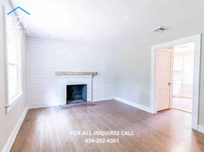 Building Photo - Spacious 2-Bedroom in the Heart of Lynchburg